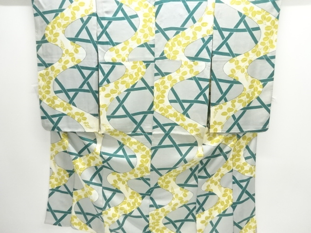 Japanese Kimono / Chirimen Kinsha Silk